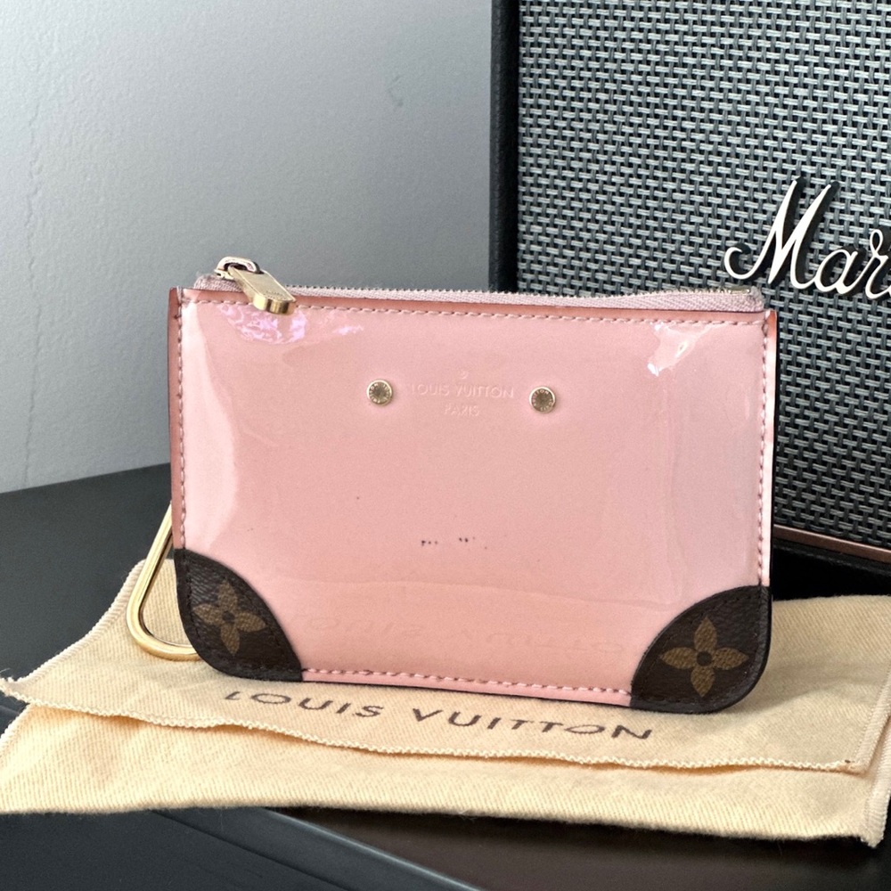 ❌SOLD❌ 💎LOUIS VUITTON Patent Miroir Venice Key Pouch Rose Ballerine - Picture 1 of 11